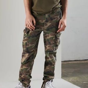 American Eagle Flex Slim Lived-in Cargo Pants